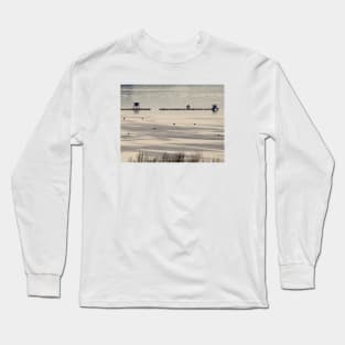 Lake reflection waves landscapes Long Sleeve T-Shirt